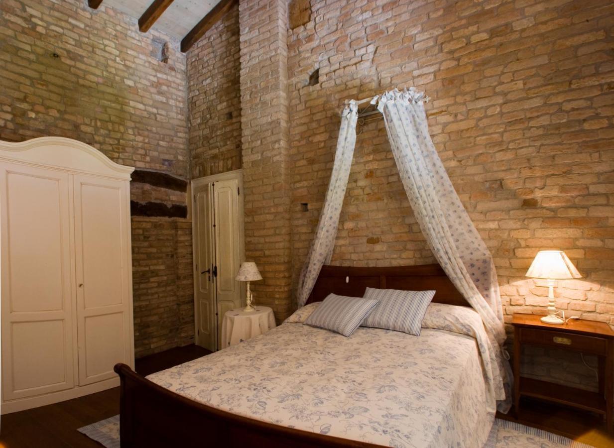 Hospitale I Mori Bed and Breakfast Asola Εξωτερικό φωτογραφία