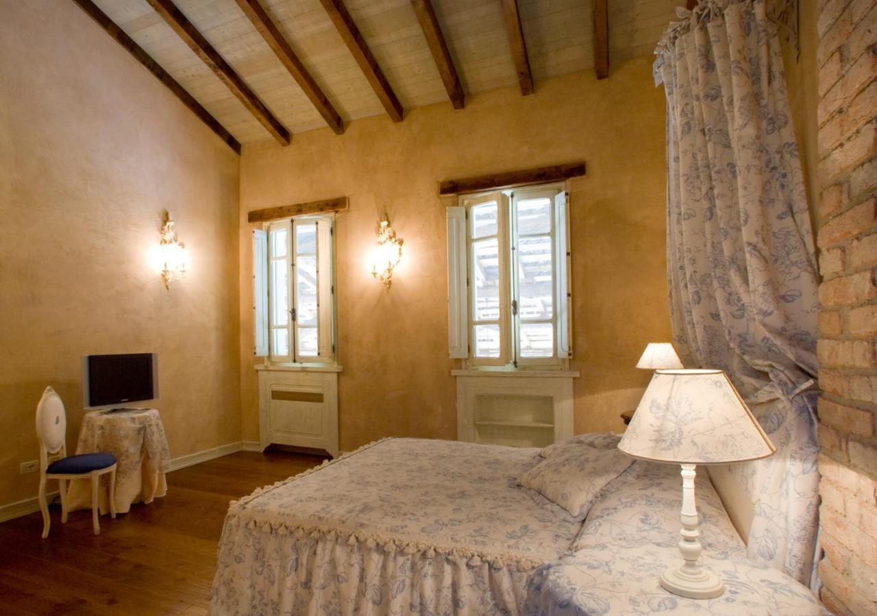Hospitale I Mori Bed and Breakfast Asola Εξωτερικό φωτογραφία
